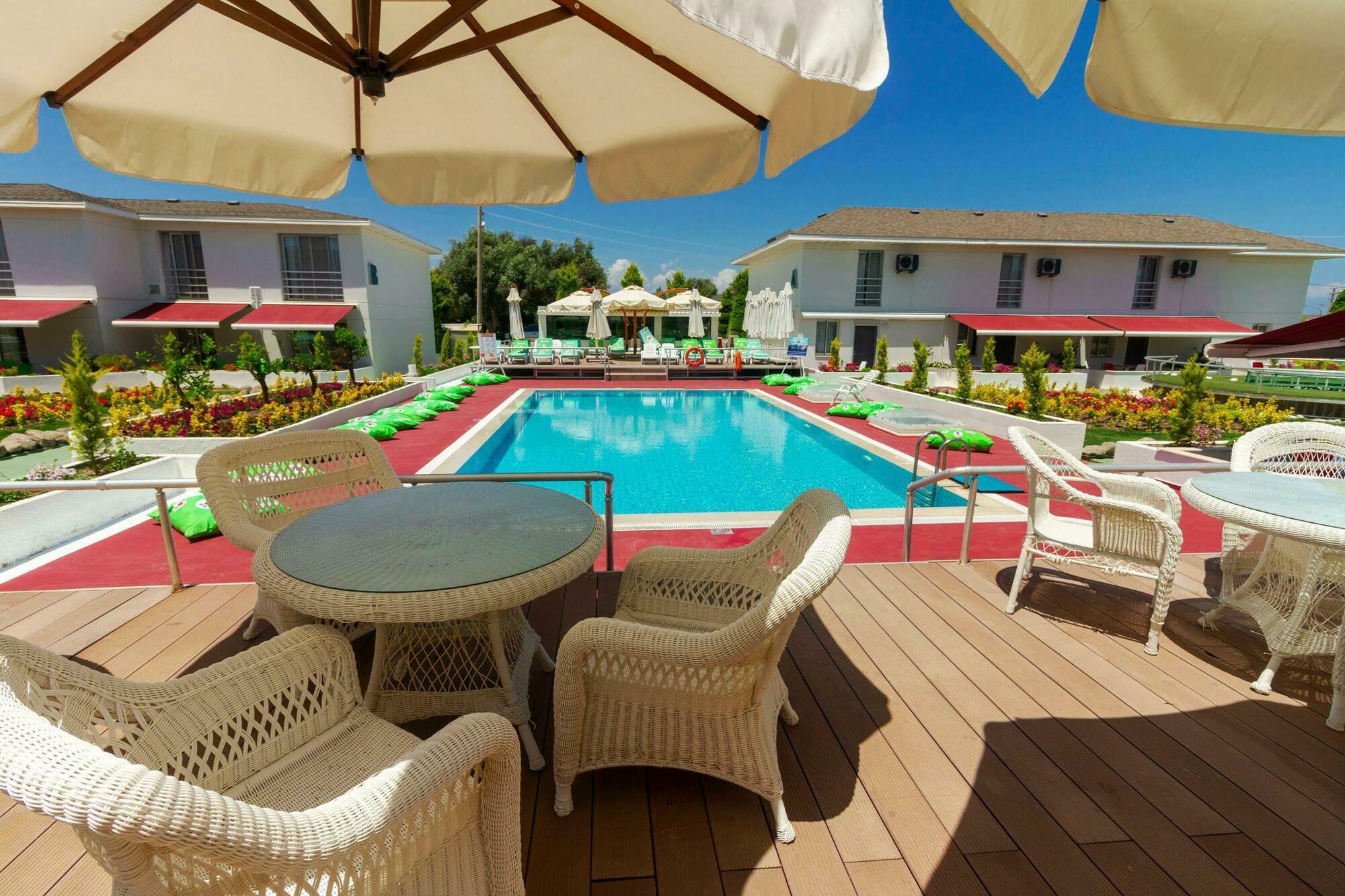 Vela Garden Resort Çeşme Exterior photo